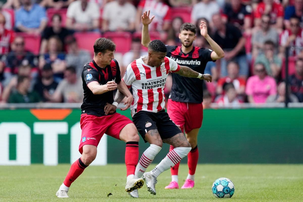 然保持了低 然保持了低