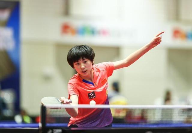 紧跟对方后 紧跟对方后