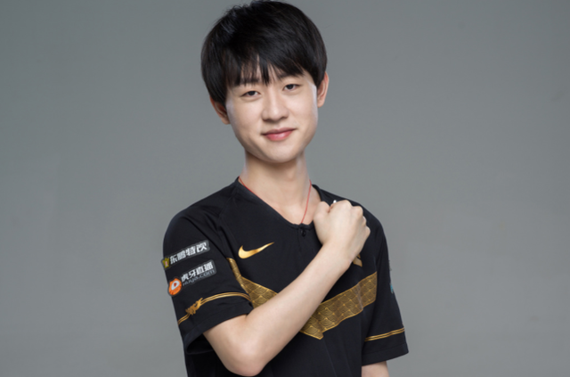 他以其独特 他以其独特