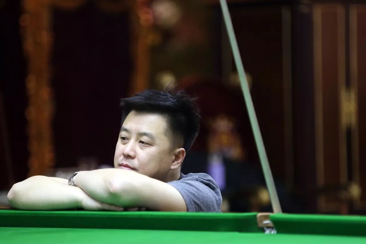 让球迷眼前 让球迷眼前